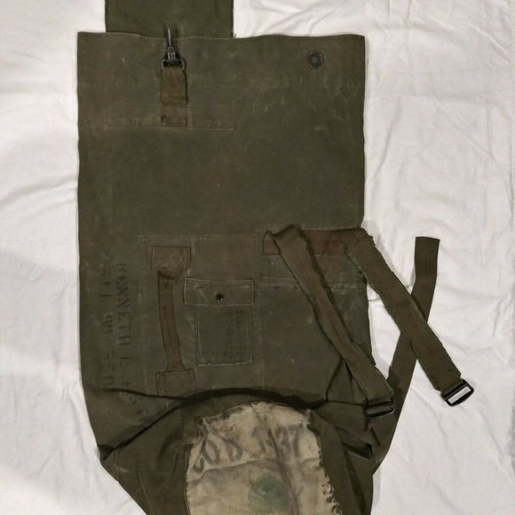 KOREAN WAR 1951 VINTAGE COLLECTIBLE CANVAS DUFFEL BAG LARGE CA 00778